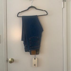 Wedgie straight Levi Jeans NEW never worn with tags